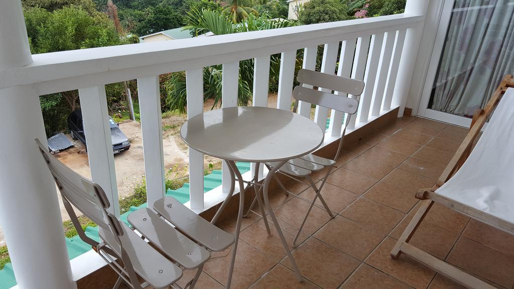 Villa Kayola - Self Catering Pointe La Rue Zewnętrze zdjęcie