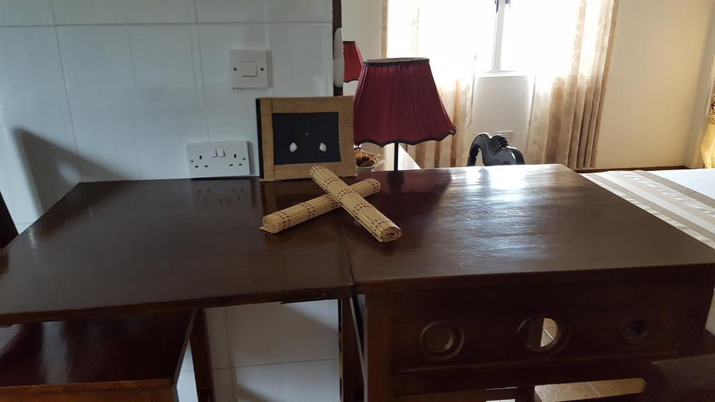 Villa Kayola - Self Catering Pointe La Rue Zewnętrze zdjęcie