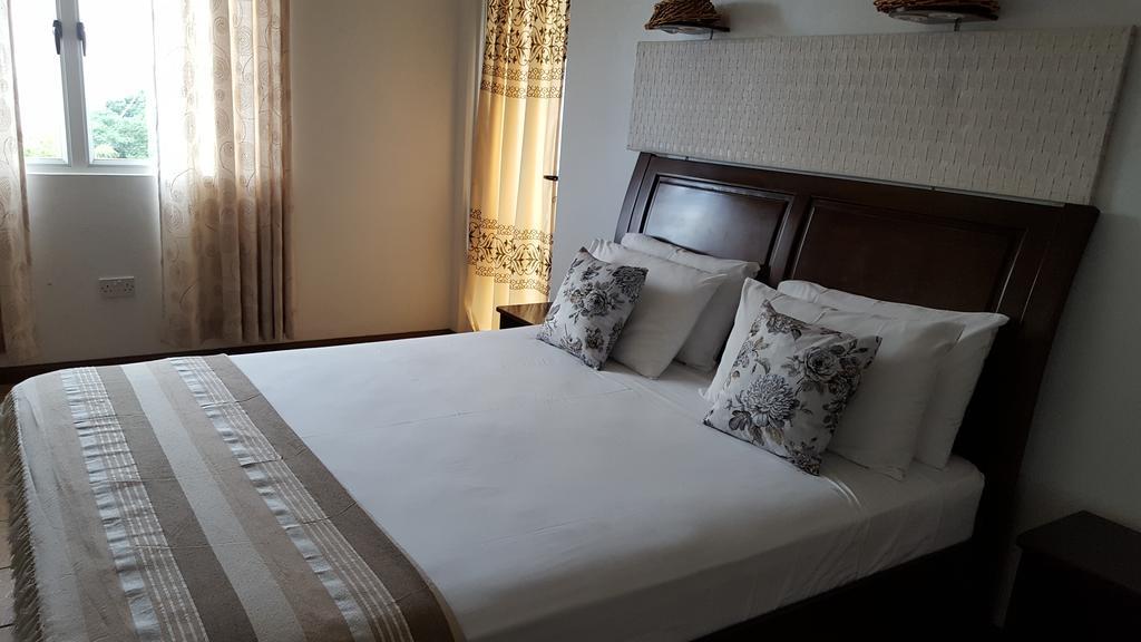 Villa Kayola - Self Catering Pointe La Rue Zewnętrze zdjęcie