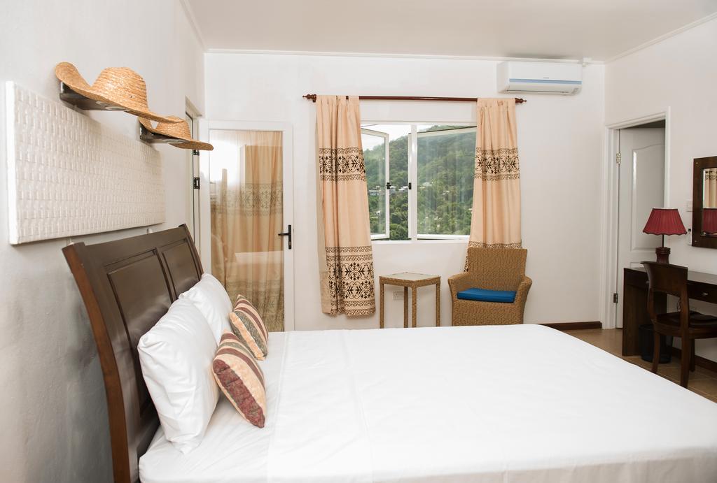 Villa Kayola - Self Catering Pointe La Rue Zewnętrze zdjęcie