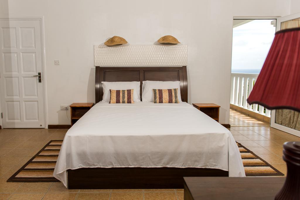 Villa Kayola - Self Catering Pointe La Rue Zewnętrze zdjęcie