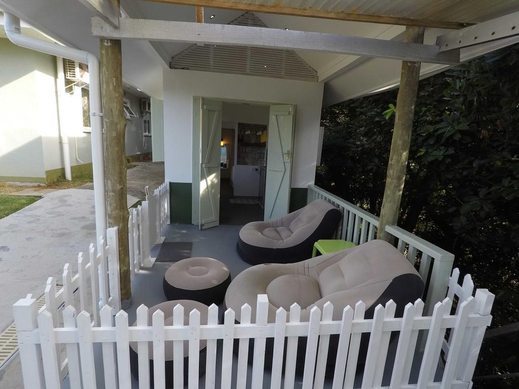 Villa Kayola - Self Catering Pointe La Rue Zewnętrze zdjęcie